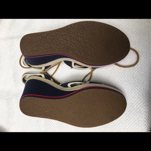 Shoes - Picture 3 of 3